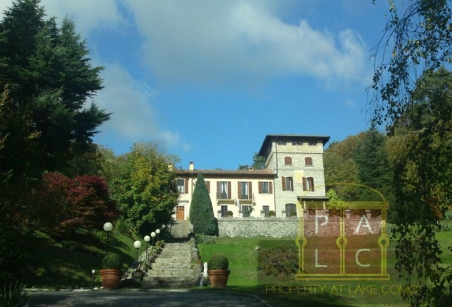 Antique Farmstead with tower on lake Como